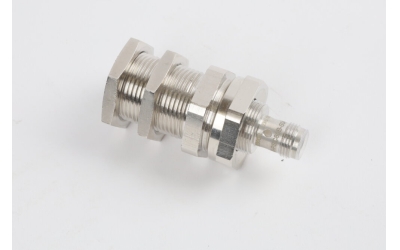 BESM18MI-PSC80B-S04G