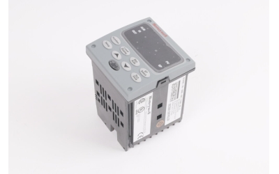 DC3200-CB-100R-200-1T000-00-0