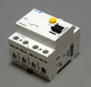 FI-40_4_03-A