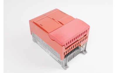 MOVITRAC31C030-503-4-00