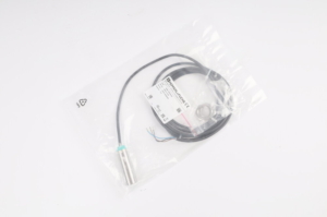 NBB5-18GM50-E0