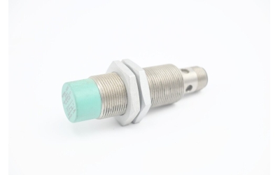 NJ8-18GM50-E2-V1