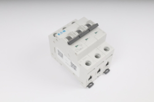 PL7-C403