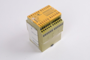 PNOZ_X9_100-120VAC_24VDC_7n_o_2n_c_2so