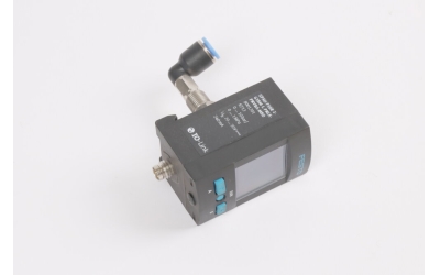 SPAU-P10R-T-G18M-L-PNLK-PNVBA-M8D