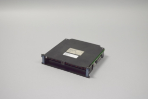 TSX-DST-882
