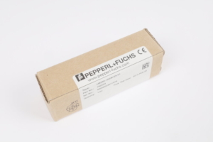 UB200-12GM-E5-V1